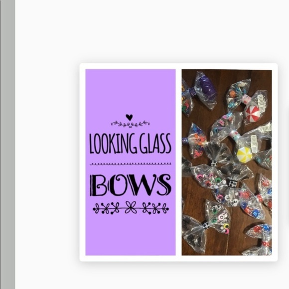 Handmade Looking Glass Hair Bows - Picture 1 of 1